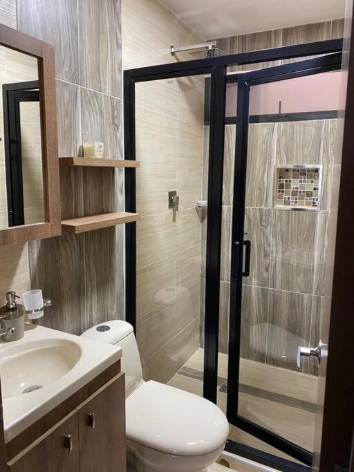 Lindo Apartamento Con Estacionamiento بوغا المظهر الخارجي الصورة